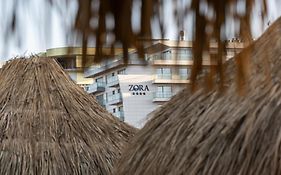 L&C Beach Home By Zora Apartament,Pe Plaja