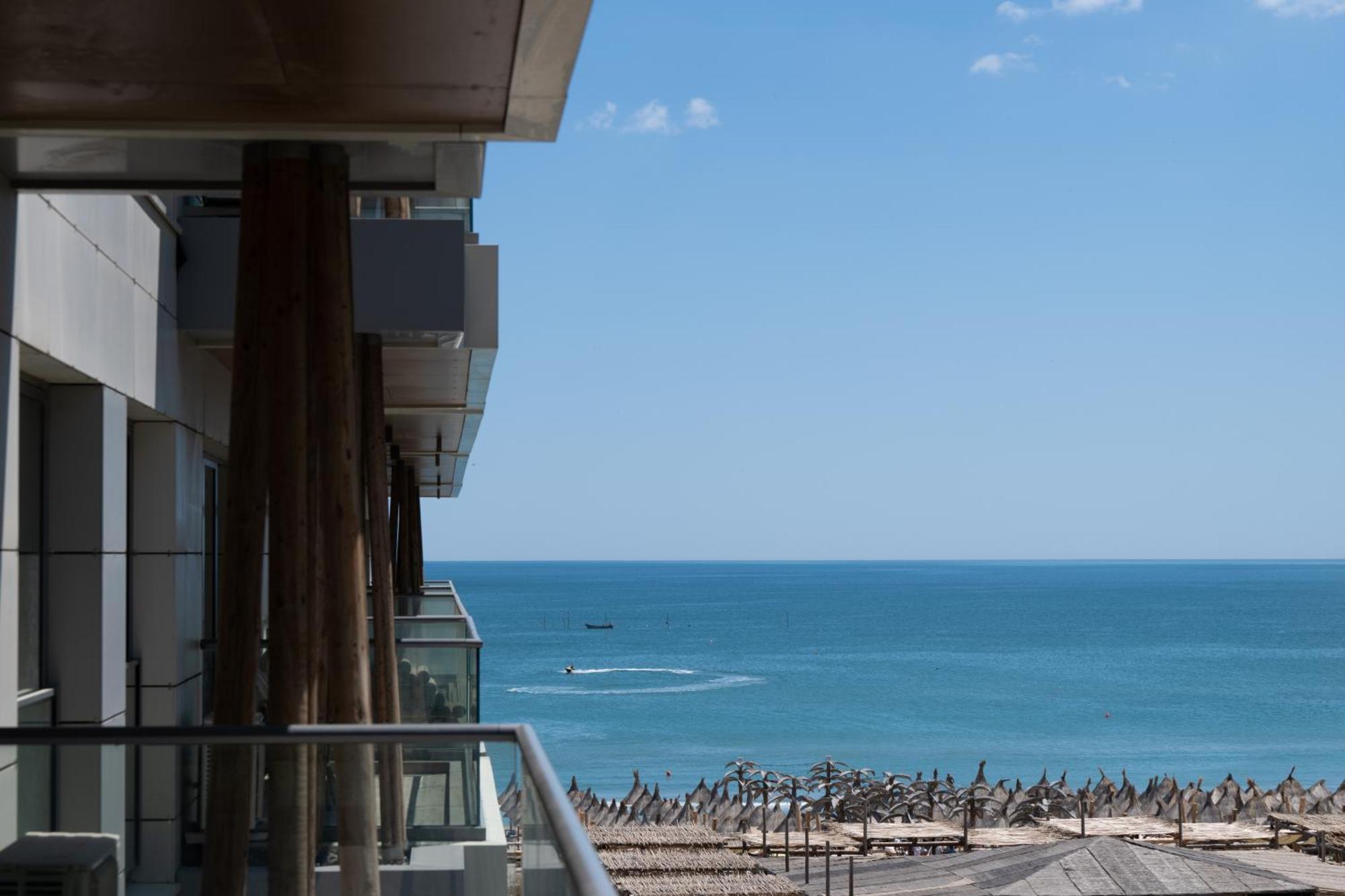 L&C Beach Home By Zora Apartament,Pe Plaja Năvodari Exterior foto
